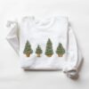 vintage christmas sweatshirt for women funny winter crewneck with christmas tree design comfortable holiday apparel as4wl