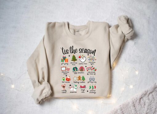 vintage christmas sweatshirt for women holiday apparel featuring fun tis the season design comfortable and stylish winter wear 1l143 scaled