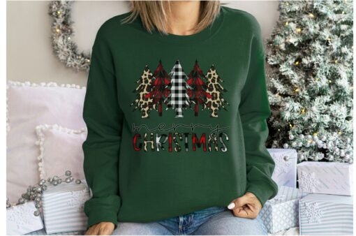 vintage christmas sweatshirt for women in buffalo plaid and leopard design with merry christmas print bjcd1