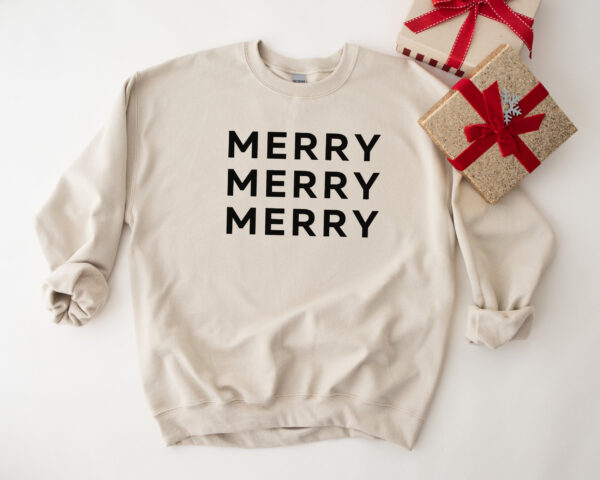 vintage christmas sweatshirt for women merry crewneck with minimal design comfortable holiday apparel 42zsc