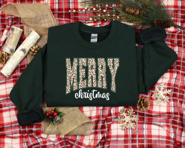 vintage christmas sweatshirt for women merry design family friendly holiday apparel ouige scaled