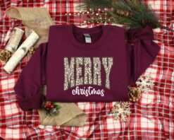 vintage christmas sweatshirt for women merry design family friendly holiday apparel q6ewm scaled
