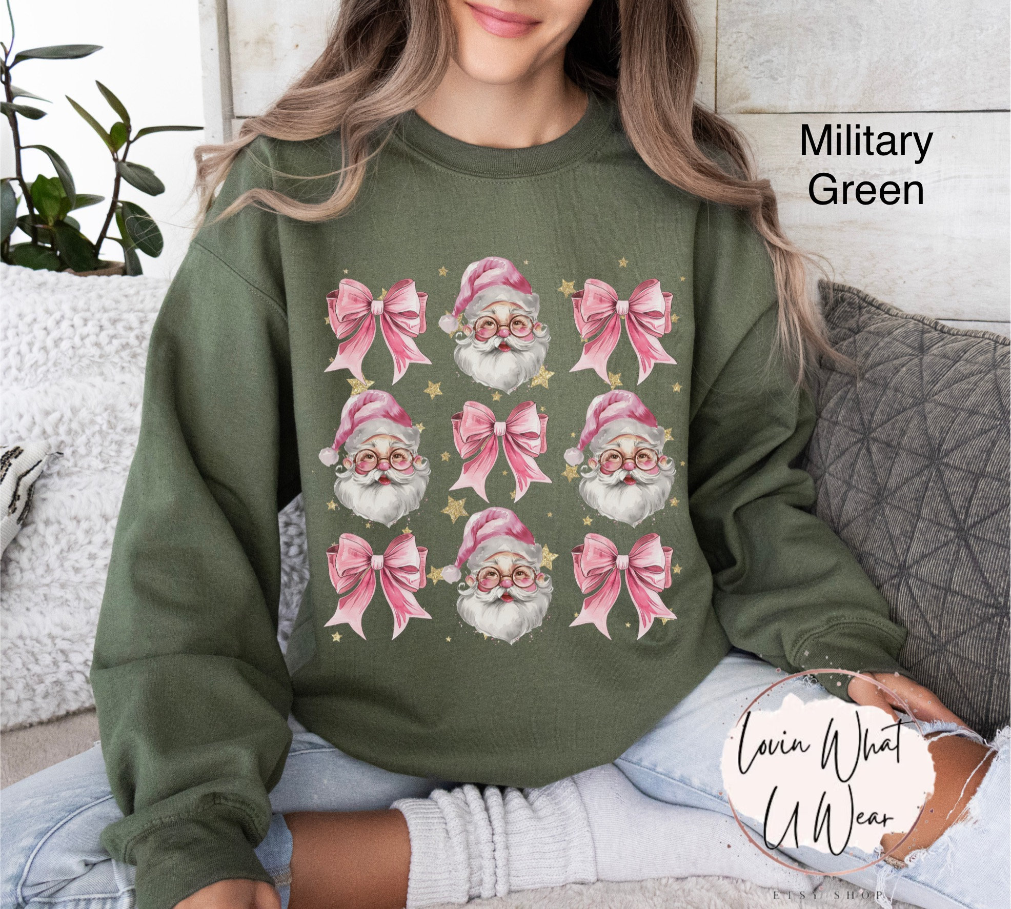 Vintage Christmas Sweatshirt for Women Pink Santa Design with Bow Oversized Trendy Holiday Top for Festive Celebrations 8 vintage christmas sweatshirt for women pink santa design with bow oversized trendy holiday top for festive celebrations uee3w