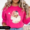 vintage christmas sweatshirt for women pink santa retro crewneck with fun holiday design comfortable and stylish for seasonal wear ioebx