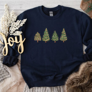 vintage christmas sweatshirt for women plus size crewneck design with festive christmas tree print chwto