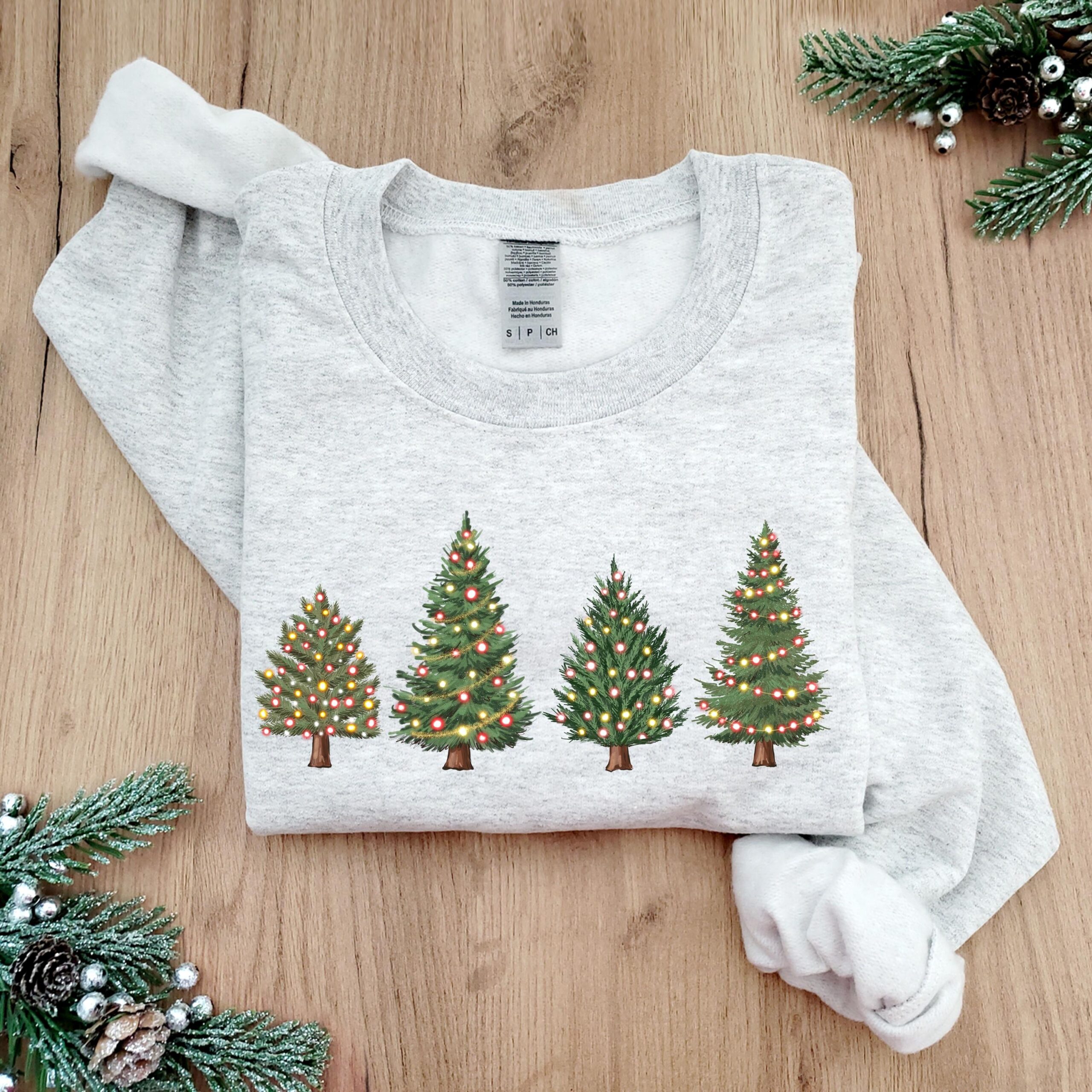Vintage Christmas Sweatshirt for Women Plus Size Crewneck with Christmas Tree Design Comfortable and Stylish Holiday Apparel 5 vintage christmas sweatshirt for women plus size crewneck with christmas tree design comfortable and stylish holiday apparel j3jiw scaled
