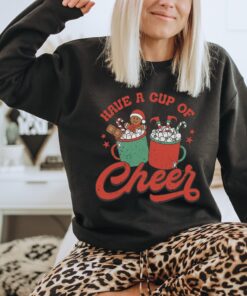 vintage christmas sweatshirt for women retro crewneck design comfortable fit perfect for holiday celebrations revhb