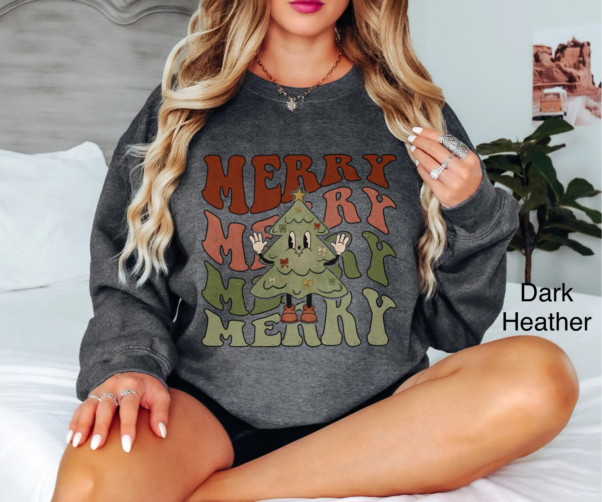 Vintage Christmas Sweatshirt for Women Retro Design with Vintage Christmas Tree Print Oversized Holiday Top for Xmas Parties 4 vintage christmas sweatshirt for women retro design with vintage christmas tree print oversized holiday top for xmas parties uzwna