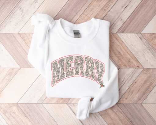 vintage christmas sweatshirt for women retro merry crewneck varsity style soft comfortable fabric ideal for holiday celebrations aaqks