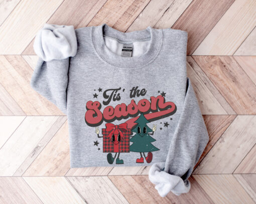 vintage christmas sweatshirt for women retro xmas crewneck with trendy design comfortable and fun holiday apparel bpbn5