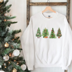Vintage Christmas Sweatshirt for Women  Winter Crewneck with Fun Holiday Design  Comfortable and Stylish Christmas Apparel