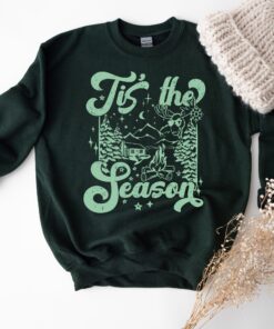 vintage christmas sweatshirt for women winter crewneck with fun holiday design comfortable and stylish xmas top jrkaj