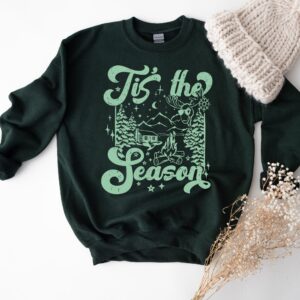 vintage christmas sweatshirt for women winter crewneck with fun holiday design comfortable and stylish xmas top jrkaj