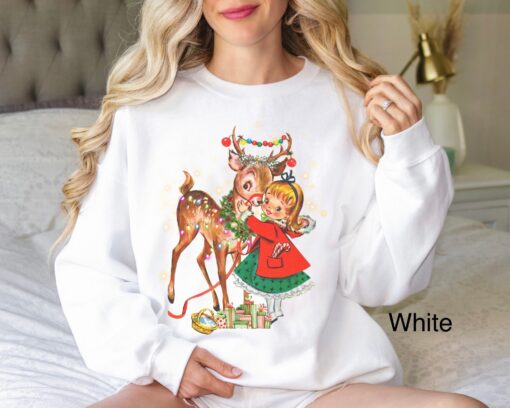vintage christmas sweatshirt for women with 1950s reindeer design oversized retro holiday shirt for xmas parties and celebrations nkuzk