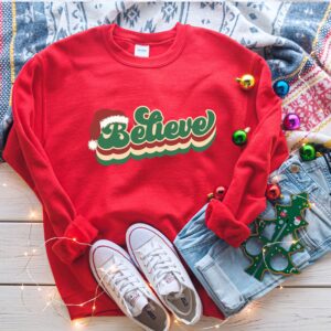 vintage christmas sweatshirt for women with believe and merry bright design comfortable crewneck style for holiday wear 5s6yl