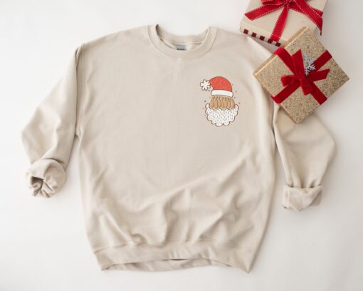 vintage christmas sweatshirt for women with believe detail retro design and cute crewneck style