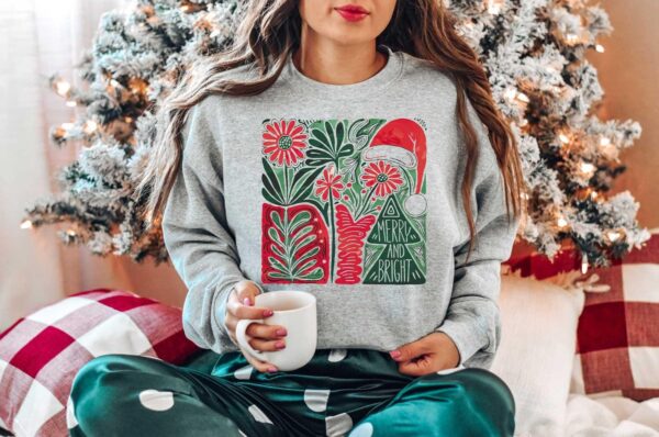 vintage christmas sweatshirt for women with bible verse design and boho style 8f7ma