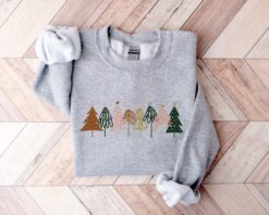 vintage christmas sweatshirt for women with boho tree design and minimalist style in comfortable crewneck fit sqy1o