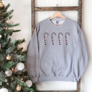 vintage christmas sweatshirt for women with candy cane design plus size crewneck holiday apparel i7oc4