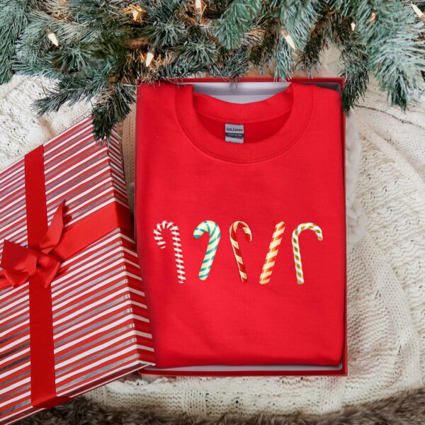 vintage christmas sweatshirt for women with candy cane design plus size crewneck long sleeve merry and bright holiday apparel c6wg6