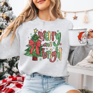 vintage christmas sweatshirt for women with cute bow design family holiday hoodie for fun celebrations and seasonal comfort 3kq0o