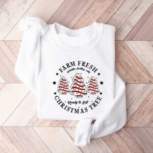 vintage christmas sweatshirt for women with farm fresh christmas tree design and cake graphic on comfortable crewneck style kwf7g scaled