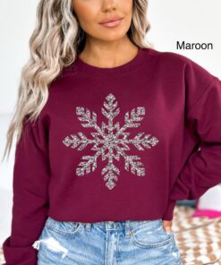 vintage christmas sweatshirt for women with faux glitter silver snowflake design ideal for winter and holiday celebrations fuawf