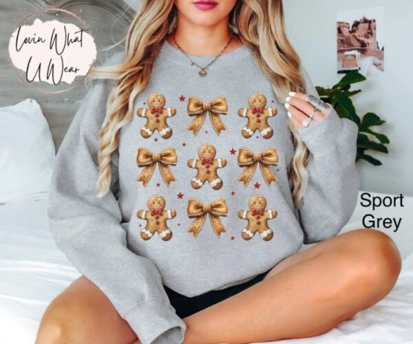 vintage christmas sweatshirt for women with gingerbread bow design oversized holiday top featuring cute cookie print 4ronz