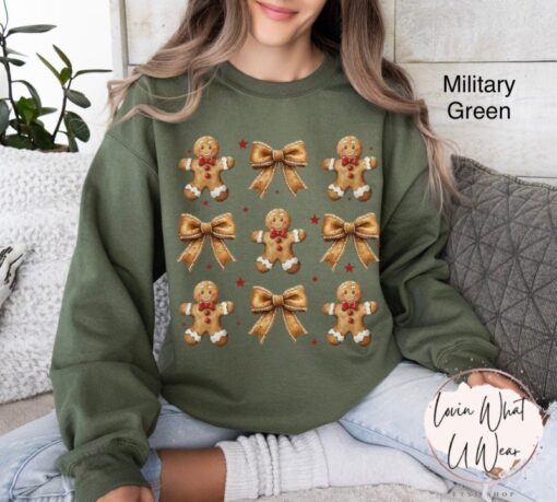 vintage christmas sweatshirt for women with gingerbread bow design oversized holiday top featuring cute cookie print