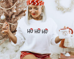 Vintage Christmas Sweatshirt for Women with Ho Ho Ho Design and Comfortable Crewneck Style