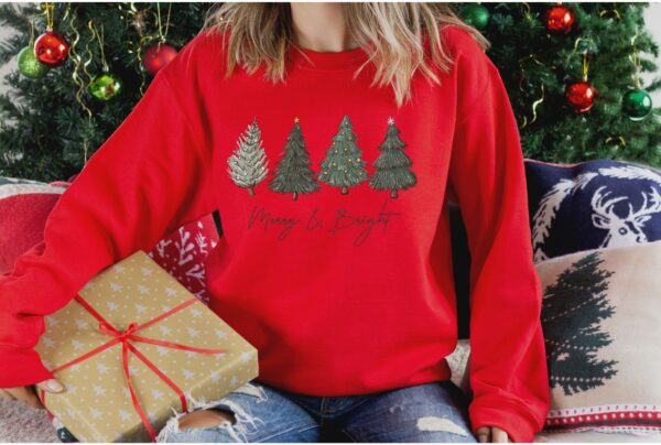 vintage christmas sweatshirt for women with holiday tree design and winter crewneck style