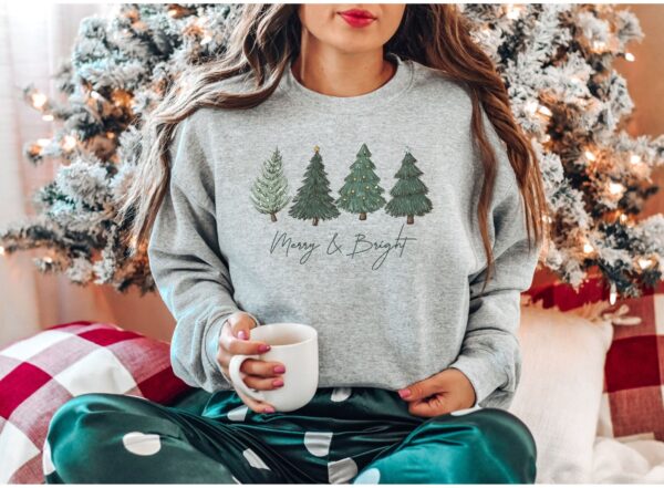 vintage christmas sweatshirt for women with holiday tree design and winter crewneck style gefvd