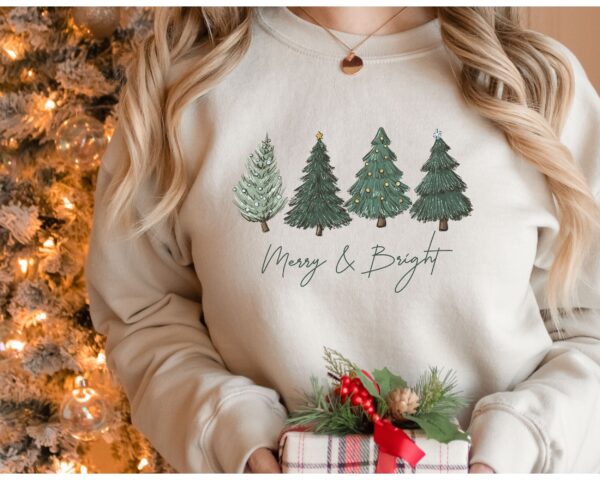 vintage christmas sweatshirt for women with holiday tree design and winter crewneck style iopeq