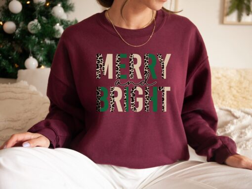 vintage christmas sweatshirt for women with leopard print design and marry and bright theme 5tcwf scaled