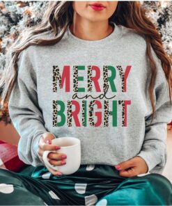 vintage christmas sweatshirt for women with leopard print design and marry and bright theme sx6qv