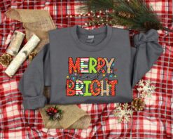 vintage christmas sweatshirt for women with merry bright light design ideal for family gatherings and holiday celebrations 5s9ig scaled