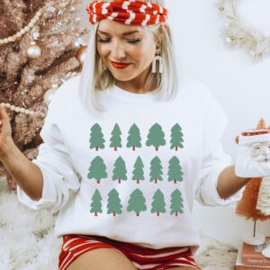 vintage christmas sweatshirt for women with pine tree design comfortable winter crewneck for holiday style uafgs