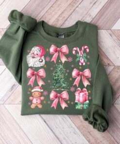 vintage christmas sweatshirt for women with pink bows and aesthetic design trendy retro santa shirt for holiday style be4kf scaled