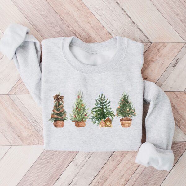 vintage christmas sweatshirt for women with rustic tree design and comfortable crewneck style for winter wear fh038 scaled