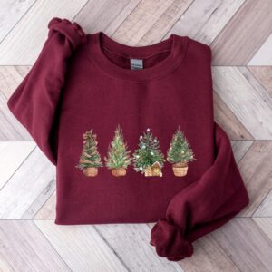 vintage christmas sweatshirt for women with rustic tree design and comfortable crewneck style for winter wear rqt8g