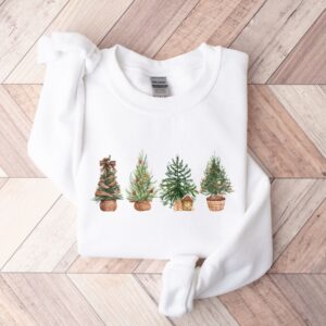 vintage christmas sweatshirt for women with rustic tree design and comfortable crewneck style for winter wear wcwb0