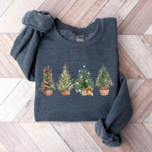 vintage christmas sweatshirt for women with rustic tree design and comfortable crewneck style for winter wear xbhkg