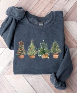 vintage christmas sweatshirt for women with rustic tree design and comfortable crewneck style for winter wear xbhkg scaled