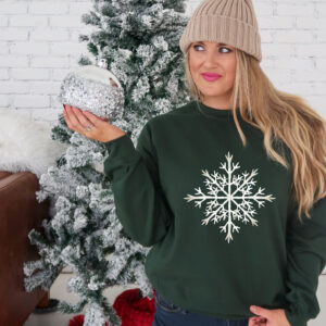 vintage christmas sweatshirt for women with snowflake design and merry bright theme plus size crewneck djxlt