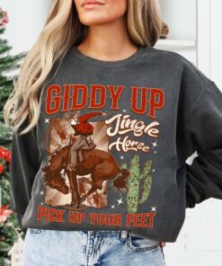 vintage christmas sweatshirt giddy up jingle horse design country style hoodie for cowgirls and cowboys lt6r7