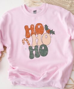 vintage christmas sweatshirt ho ho ho retro design 70s style long sleeve comfortable womens apparel for holiday celebrations uwtzm