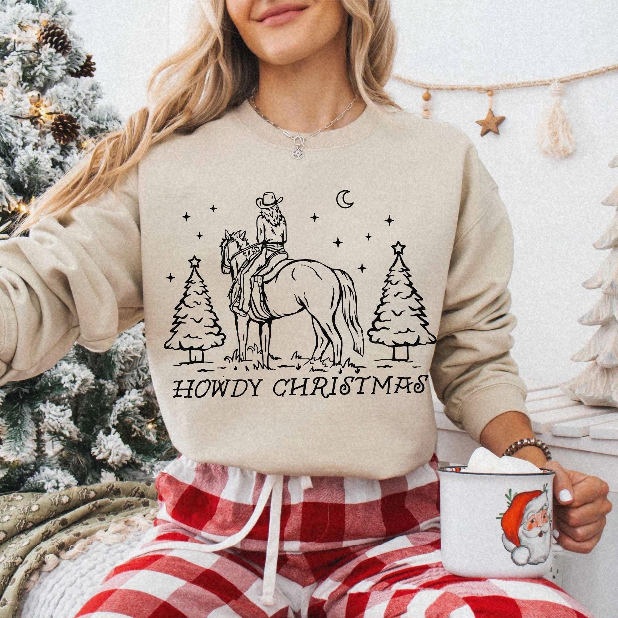 Vintage Christmas Sweatshirt Howdy Crewneck for Country Style with Grandmillenial Cowgirl Design Plus Size for Holiday Celebrations 1 vintage christmas sweatshirt howdy crewneck for country style with grandmillenial cowgirl design plus size for holiday celebrations qoubr