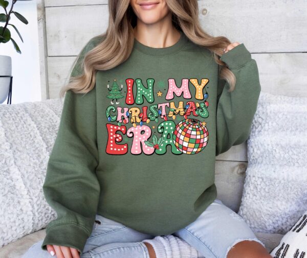 vintage christmas sweatshirt in my christmas era design for holiday parties and festive gatherings 4p7l1 scaled