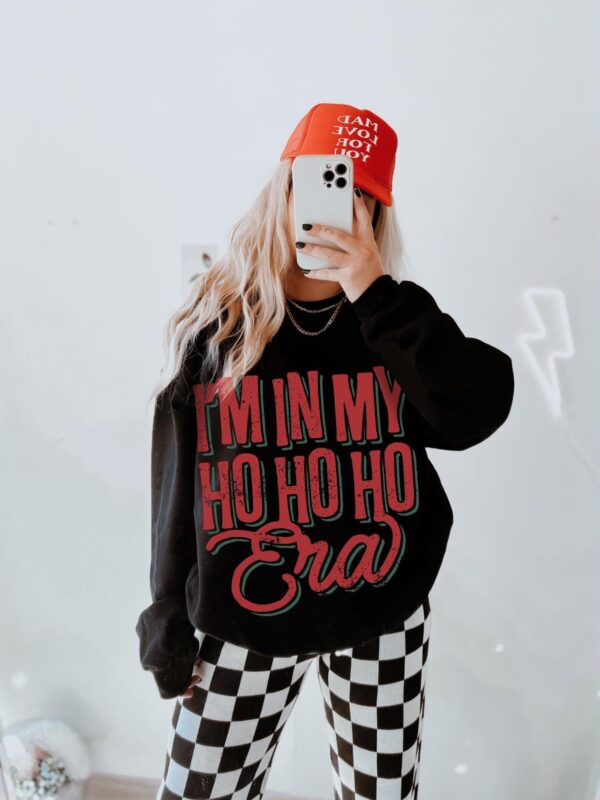 vintage christmas sweatshirt in my ho ho ho era trendy crewneck for women oversized grunge top with aesthetic design dank3