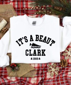 vintage christmas sweatshirt its a beaut clark funny design for holiday celebrations bwgc1 scaled